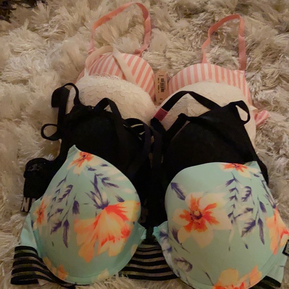 Sold - Picture 1 of 1